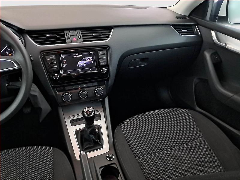 Škoda Octavia (2016) Ambition 1.6 TDI, Navi - fotka 8 z 18