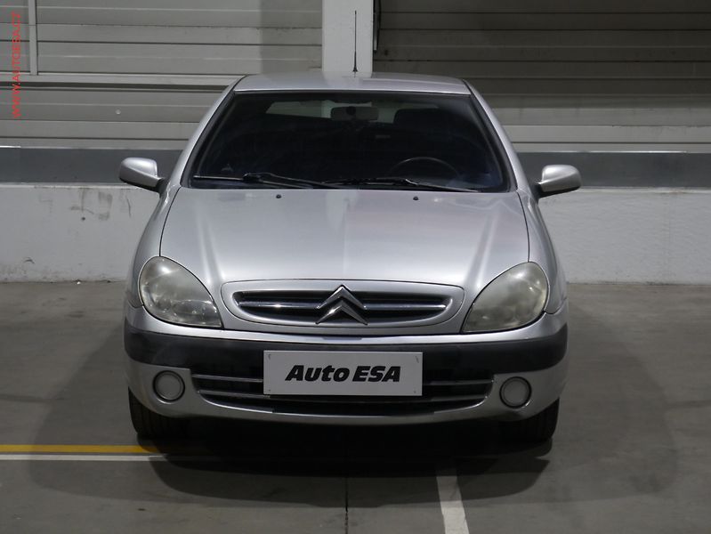 Citroën Xsara (2004) 1.4i, ČR, AC - fotka 2 z 12