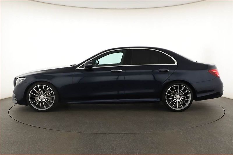 Mercedes-Benz Třídy E (2017) E 350 d - fotka 3 z 25