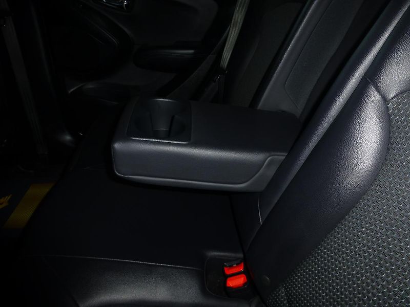 Hyundai ix35 (2015) 2,0I-122KW**VYHŘ.S**DIGI* ALU - fotka 11 z 22