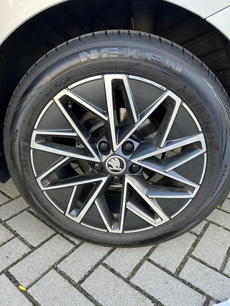 Škoda Octavia (2020) Combi Style 2.0 TDI - fotka 16 z 32