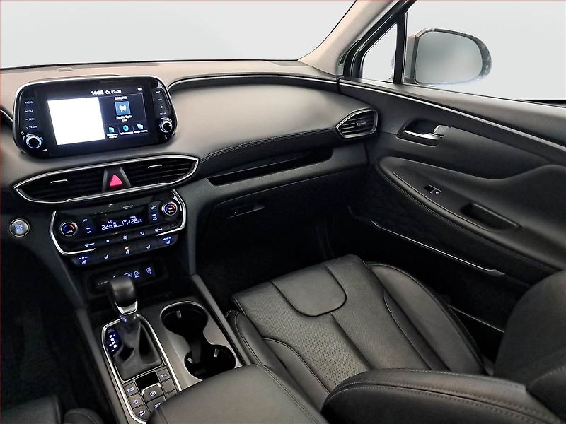 Hyundai Santa Fe (2019) 2.2 CRDi - fotka 8 z 22