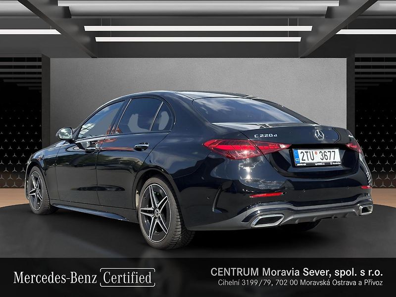 Mercedes-Benz Třídy C C 220d 4M AMG - fotka 3 z 16