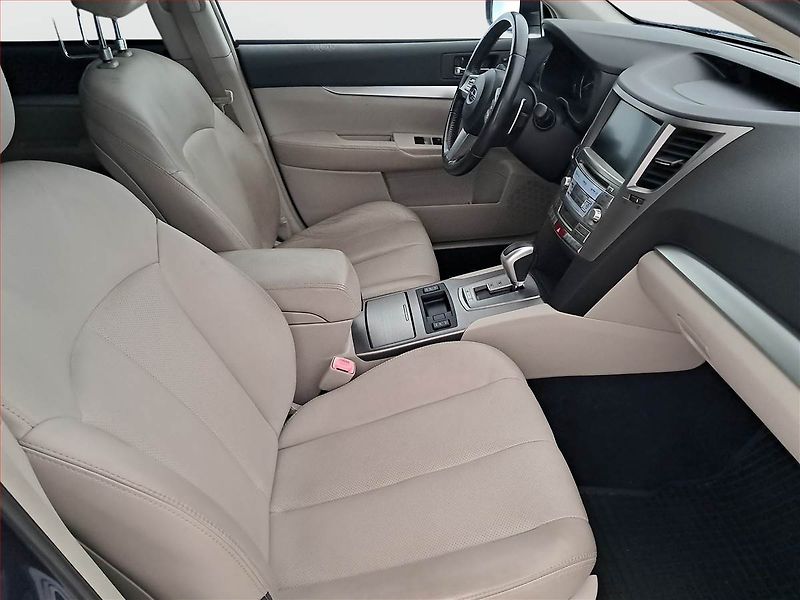 Subaru Outback (2011) 2.5, 4X4, Automat, Kůže, Navi - fotka 9 z 20