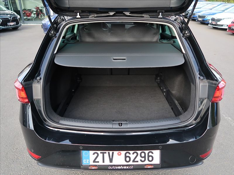 Seat Leon 1,5 TSi,110kW,Xcellence,Serv.k - fotka 24 z 26