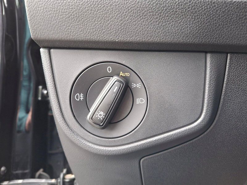 Volkswagen Polo (2023) GTI DSG 2,0TSi 152kW - fotka 31 z 34