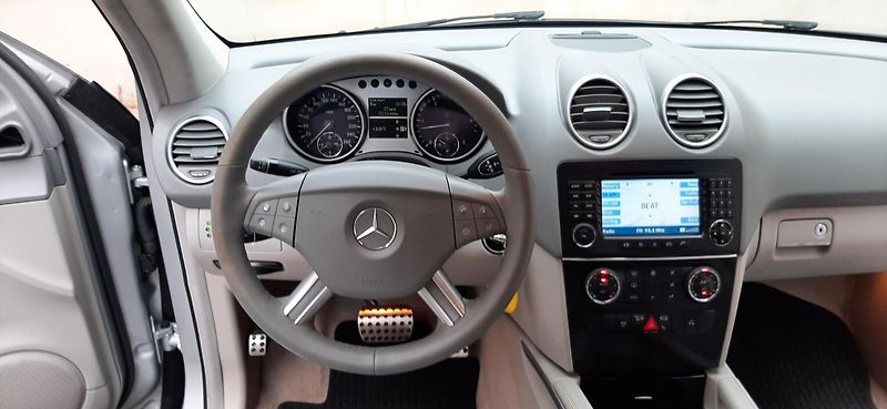 Mercedes-Benz Třídy M (2007) M320CDI 4M NAVI-KUŽE-ALCANTARA - fotka 31 z 42