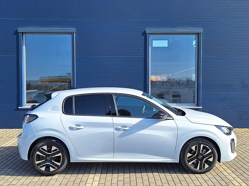 Peugeot 208 (2026) ALLURE PureTech 100 MAN6 - fotka 6 z 17
