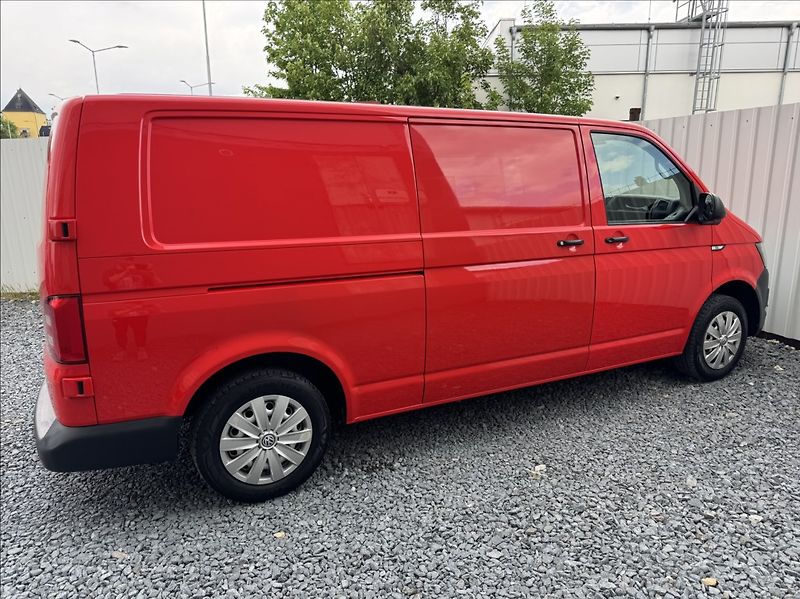 Volkswagen Transporter 2,0 TDI DSG LONG DPH 1.maj. ČR - fotka 15 z 50