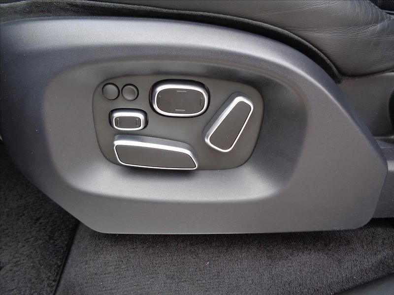 Land Rover Range Rover Sport 4,4 SDV8 Autobiography - fotka 17 z 59