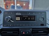 Peugeot Rifter 1.2 PureTech 110 S&S,ČR,1.Maj - náhled 27
