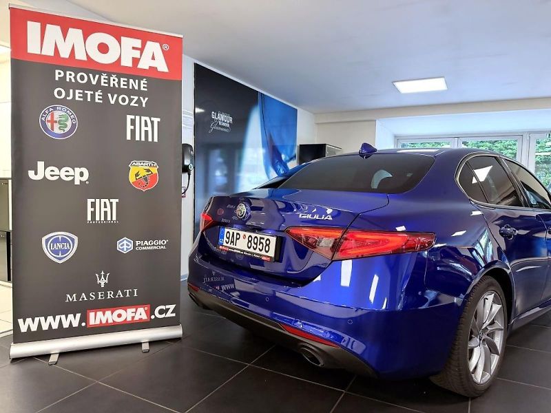 Alfa Romeo Giulia (2023) 2.0T 200k AT8 ZF Sprint - fotka 5 z 19