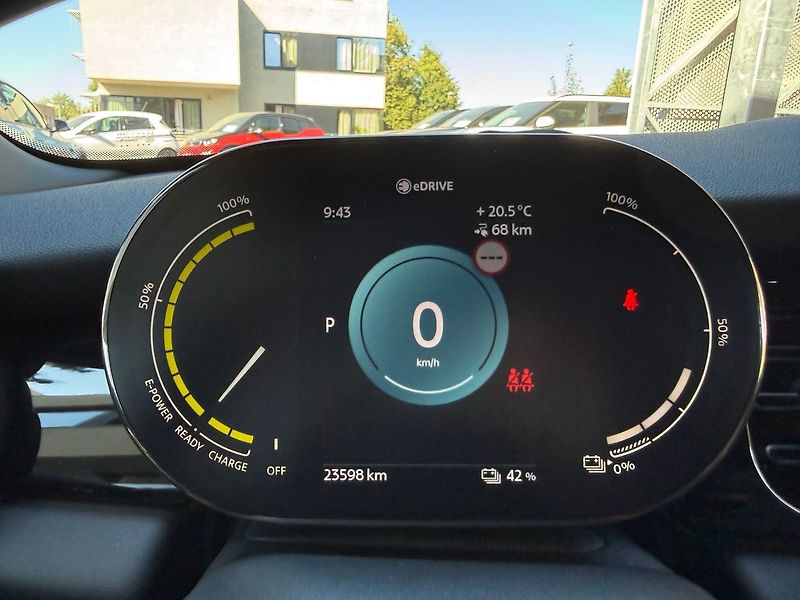 Mini Ostatní SE 135 kW ACC / Tepelné čerpad - fotka 14 z 31