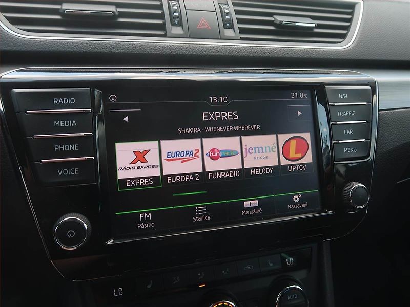 Škoda Superb (2016) Style 2.0 TDI, Navi, Bi-Xenony - fotka 12 z 19