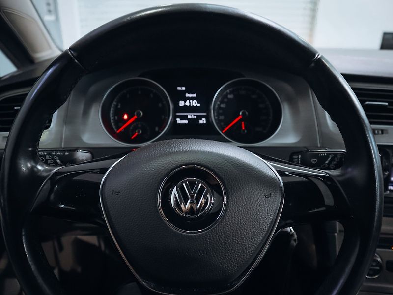 Volkswagen Golf 1.2 TSI - fotka 14 z 24