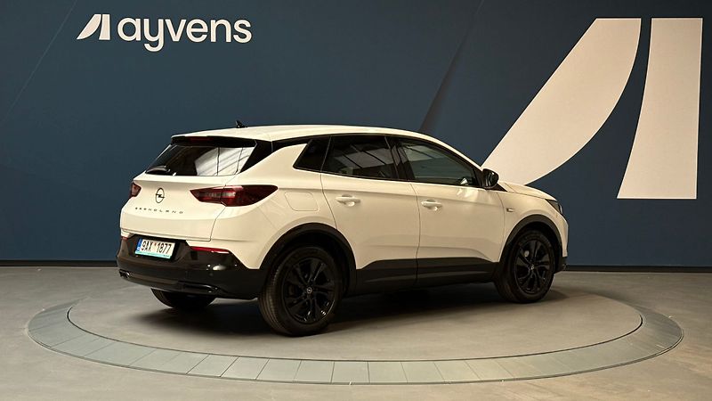 Opel Grandland 1.5 CDTI 96kW GS Line Auto - fotka 2 z 13