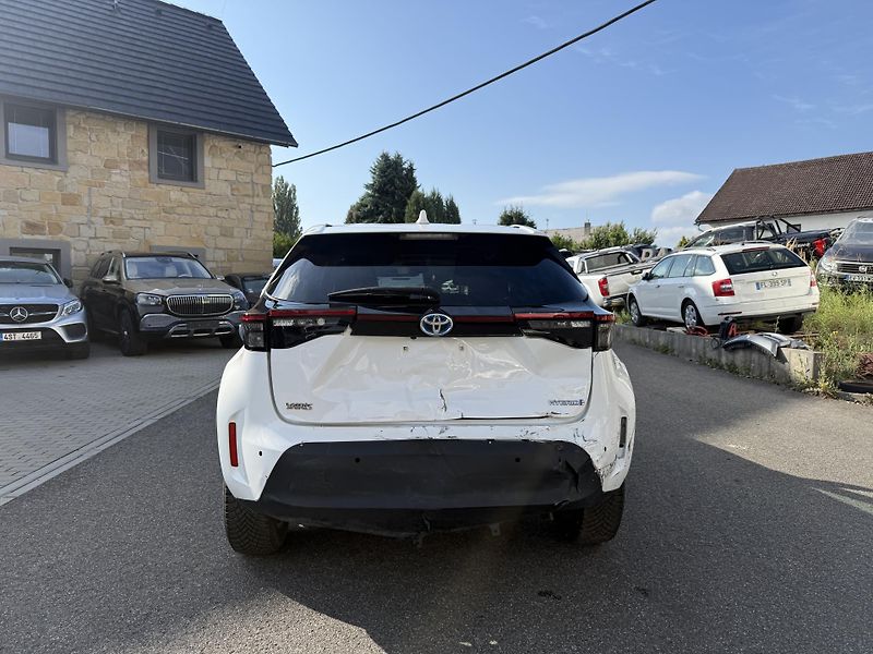 Toyota Yaris Cross Hybrid 68 kW - fotka 10 z 26