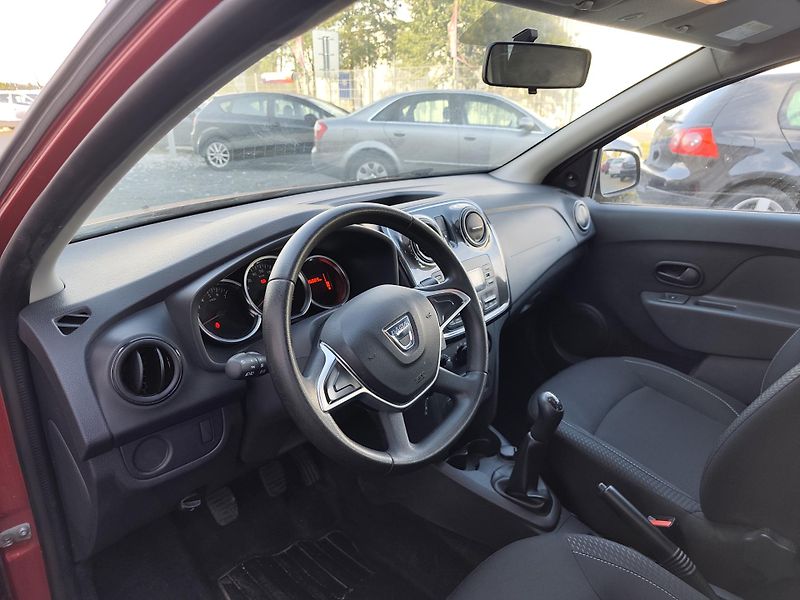 Dacia Logan 1.MAJITEL, KOUPENO V ČR - fotka 10 z 23
