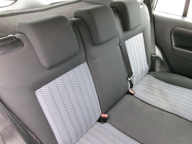 Ford Fusion (2009) 1,4 16V KLIMA ČR TAŽNÉ - fotka 17 z 26