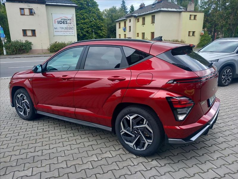 Hyundai Kona 1,6 4X4 DCT N-LINE PREMIUM - fotka 4 z 26