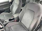 Volkswagen Golf (2021) Com. VIII 2.0TDi STYLE! ČR+1.m - náhled 16