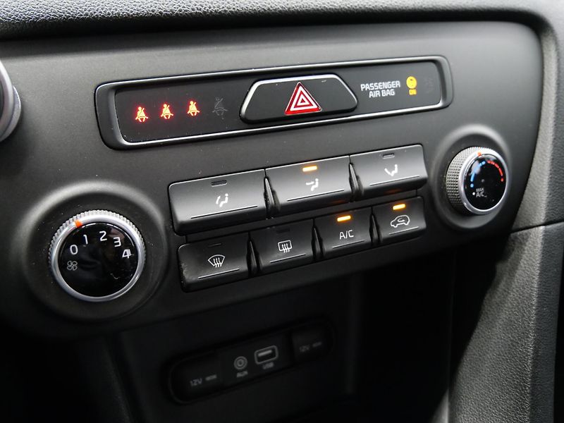 Kia Sportage - fotka 16 z 21
