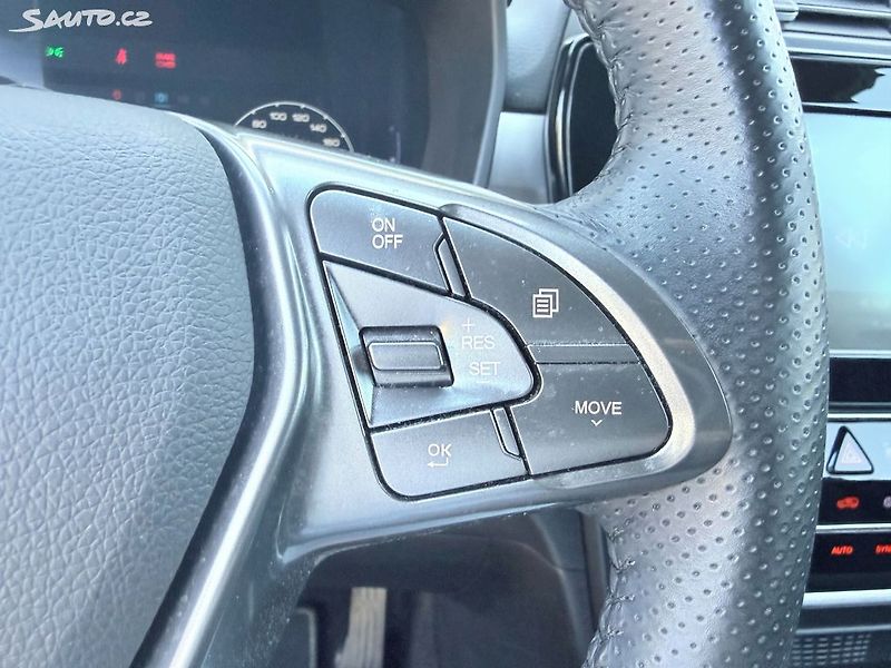 SsangYong Tivoli Grand 1.5 GDI Style Plus - fotka 23 z 33