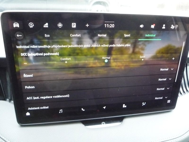 Škoda Superb (2025) 2,0TDi 110kW DSG L&K - fotka 17 z 25