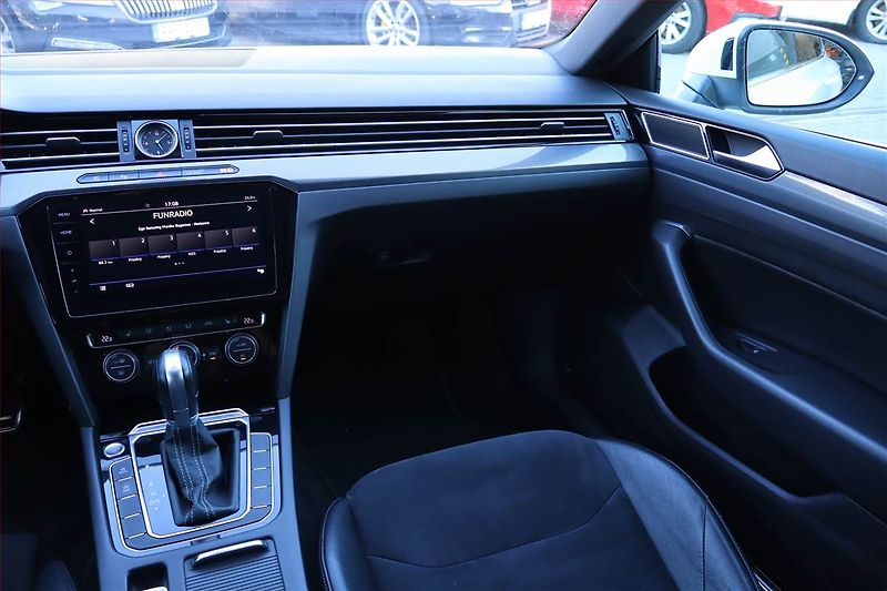 Volkswagen Arteon (2018) R-line 2.0 TDI - fotka 8 z 30