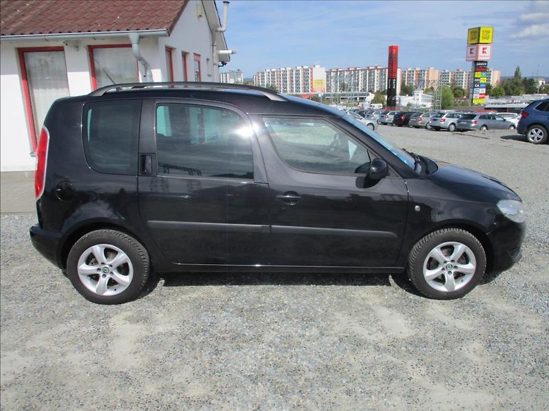 Škoda Roomster 1,2 TSi, Style, klima, servis, - fotka 5 z 27
