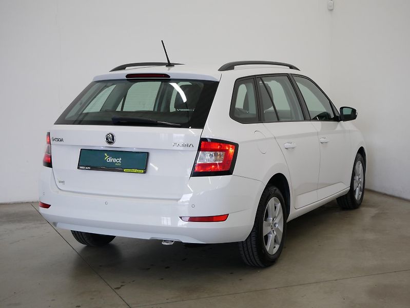 Škoda Fabia - fotka 2 z 26