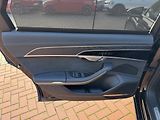 Audi A8 (2022) 55TSFi Martix Vzduch B&O - náhled 27