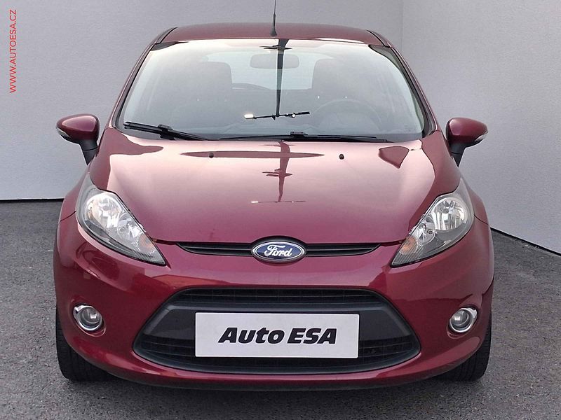 Ford Fiesta (2012) 1.2i, ČR, AC - fotka 2 z 16