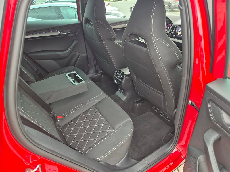 Škoda Karoq (2025) Sportline 1.5TSi 110kW 7°autom - fotka 16 z 31