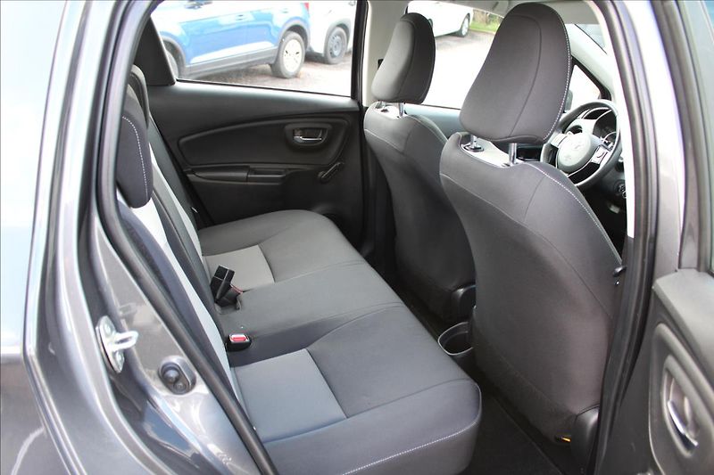 Toyota Yaris 1,5 Hybrid Comfort, Kamera - fotka 22 z 28
