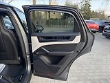 Porsche Cayenne E3 II Coupe Black Edition - náhled 33