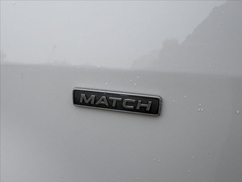 Volkswagen Touran 2,0 TDi 103kW Xen,Pano,Nez.top - fotka 36 z 42