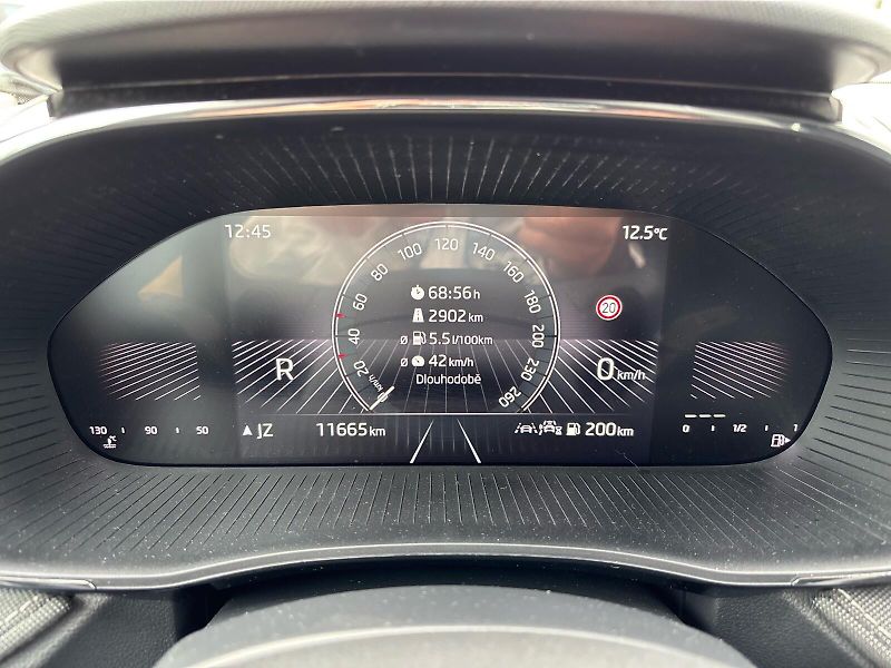 Škoda Fabia 1.0 TSI 85 kW Top Selection DS - fotka 13 z 27
