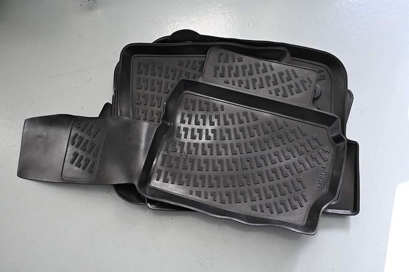 Ford Mondeo (2022) 2.0 LED SONY ACC Tažné 8AT ECO - fotka 37 z 38