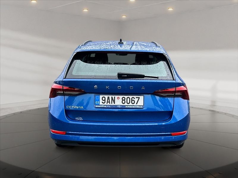 Škoda Octavia 2,0 TDI 85 Ambition - fotka 5 z 11