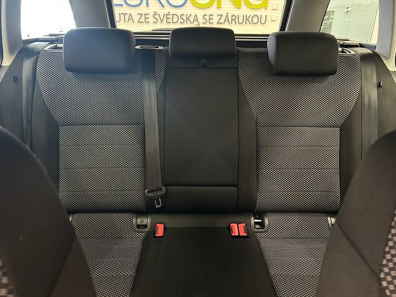 Škoda Octavia (2018) 1.4 G-Tec Ambition 2018 | Záru - fotka 52 z 71