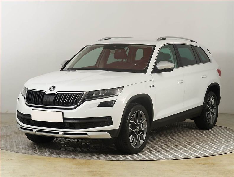 Škoda Kodiaq (2018) Scout 2.0 TDI 4x4 - fotka 2 z 30