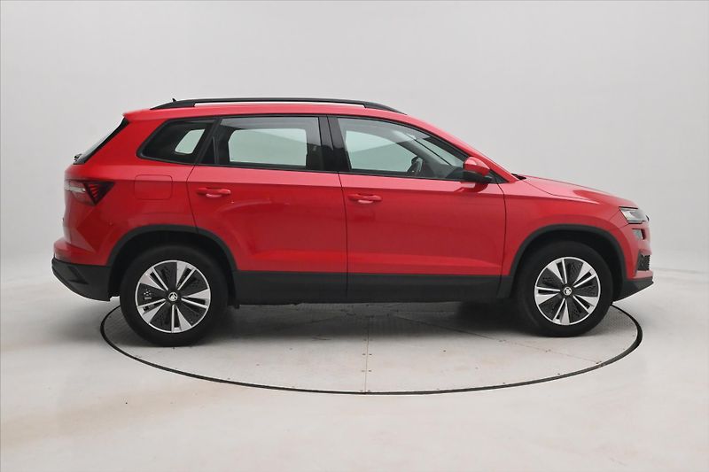 Škoda Karoq 2,0 TDI 110kW 4x4 DSG Ambition - fotka 4 z 30