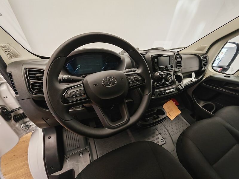 Toyota Proace Max 2.2 Diesel 140 - 4x2 - 6 MT Pa - fotka 17 z 26