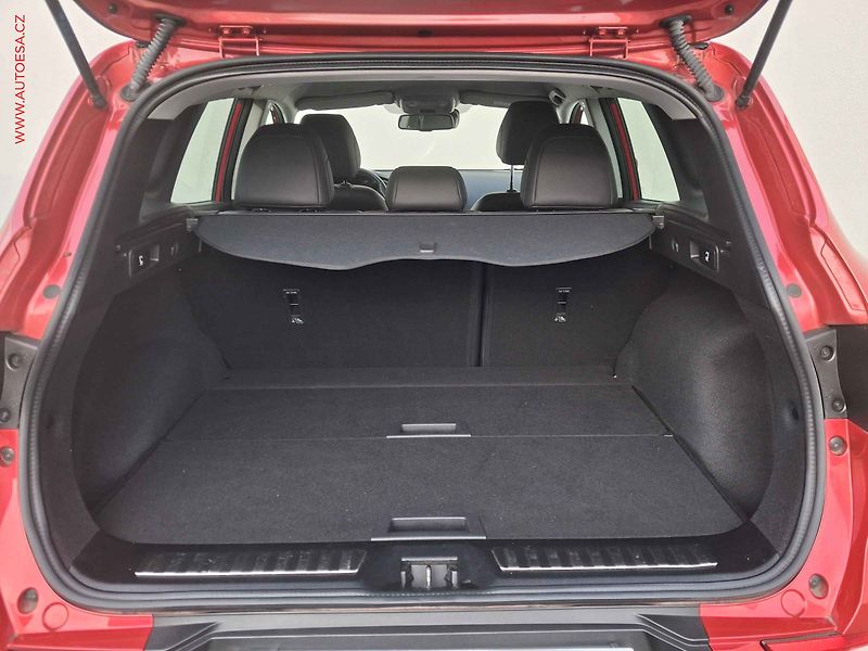 Renault Kadjar (2021) 1.3 TCe, Limited, AT, kamera - fotka 7 z 19