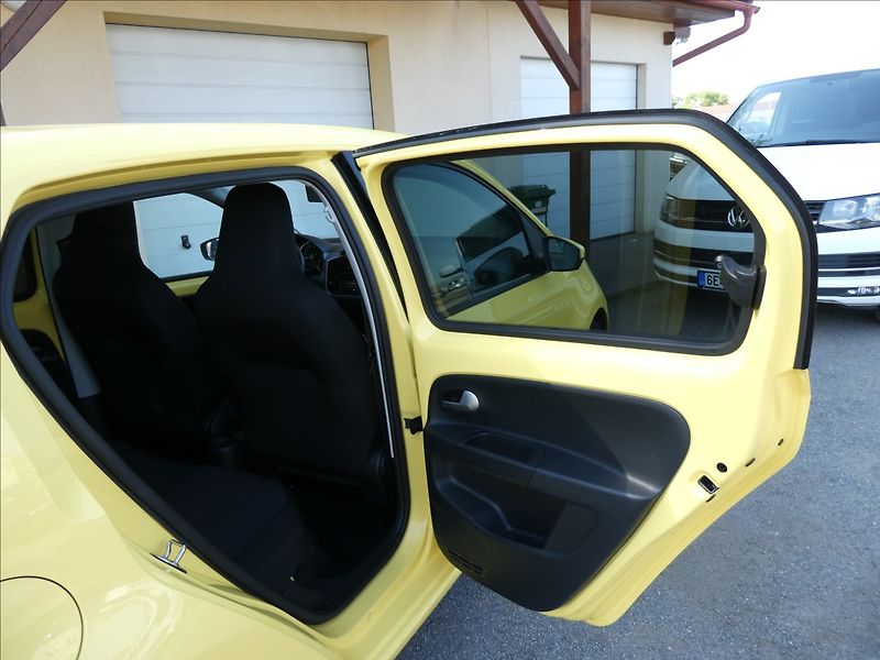 Škoda Citigo iV Style 61kW auto klima - fotka 25 z 43