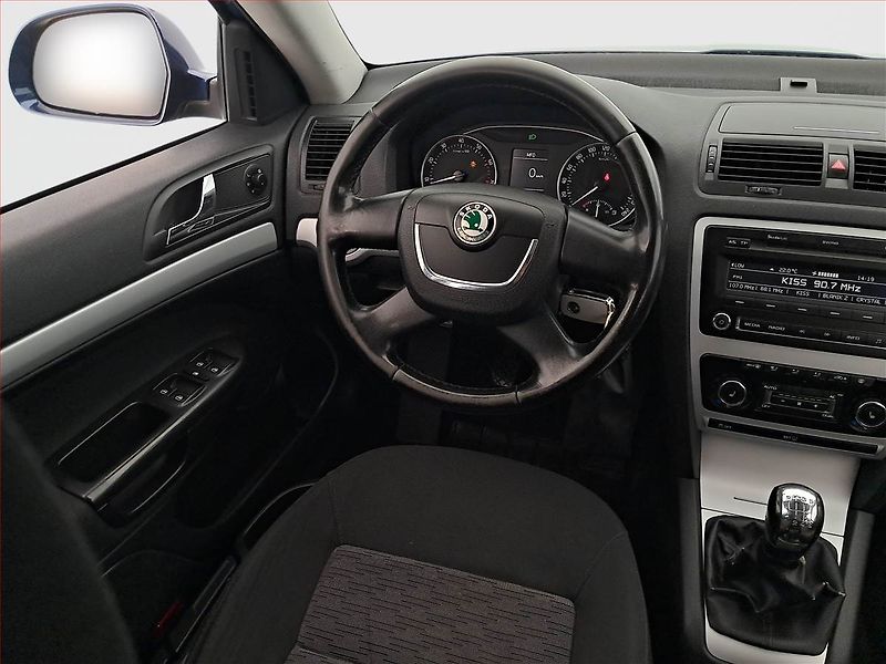 Škoda Octavia (2010) 1.2 TSI, jezdí skvěle - fotka 7 z 16