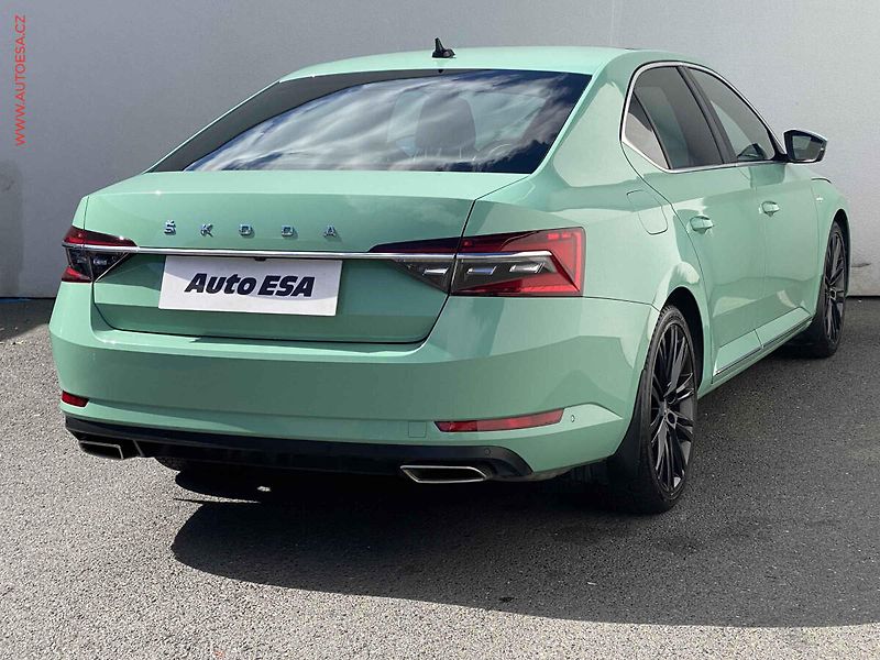 Škoda Superb (2022) 2.0TSi 4x4, 1.maj,ČR, L&K - fotka 4 z 24