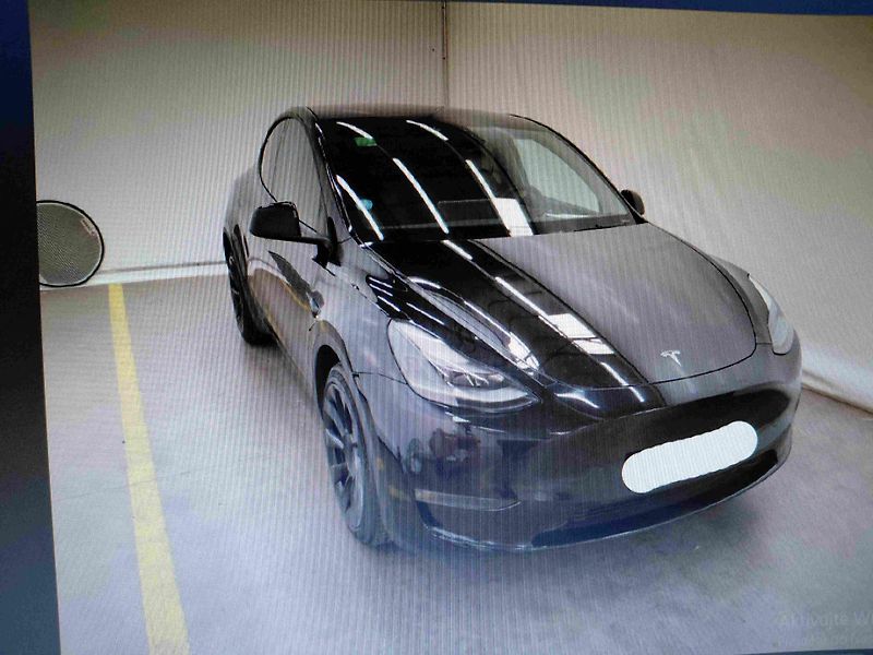 Tesla Model Y (2023) AWD Long Range    PŘIPRAVUJEME - fotka 5 z 10