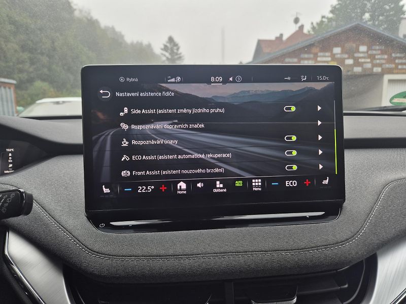 Škoda Enyaq iV 80 LOFT 150kw TZ SOH 96% - fotka 25 z 45